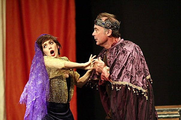 file:///E:/My Webs/Joseph Culliton/images/Production Shots/los_angeles_theatre_production_photos/independent_shakespeare_co/hamlet/ISC Hamlet_Fall 2008 at the Odyssey Theater_006